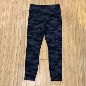 Athleta Elation Camo 7/8 Tight